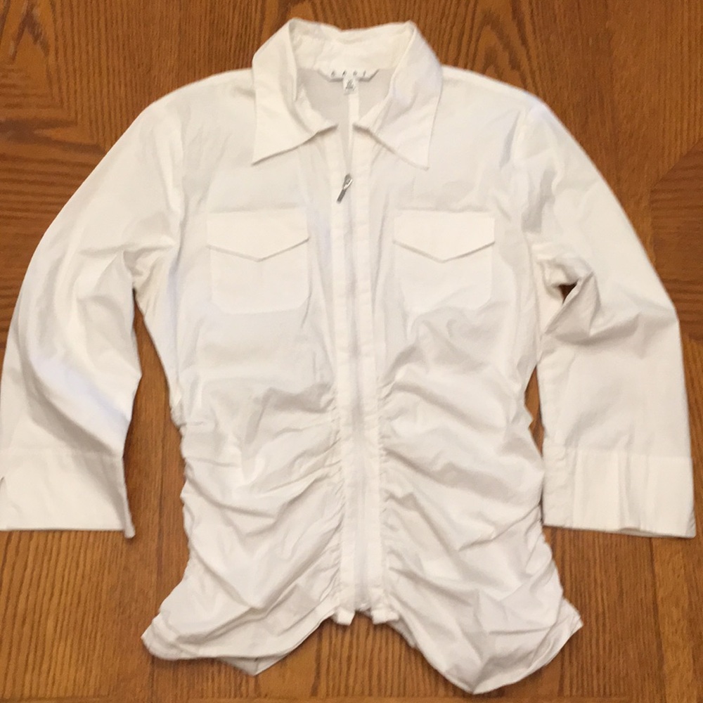 Cabi White Ruched Top Style #929